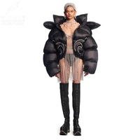 YuFan Personnalisé Nouveau Design Noir Cristal Agrémentée Crop Down Jacket Surdimensionné Puffer Down Jacket Winter