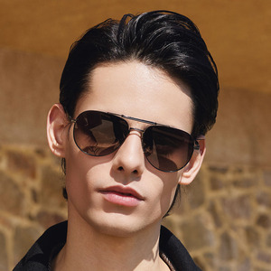 Wholesale OEM Fashion Retro Big Square <b>Frame</b> UV400 Colorful High Quality Mental Sun Glasses for Women and Men Unisex - Product Image 5