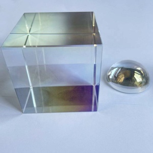 Hotsale Khối Thủy Tinh Pha Lê Hiệu Ứng Cầu Vồng Ánh Sáng Phản Chiếu Kim Tự Tháp Pha Lê Bán Nguyệt Với Mạ Màu - Product Image 4