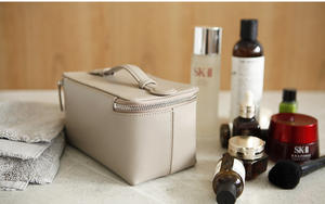 Ins Color sólido Cuero genuino Cremallera Artículos de tocador Maquillaje Organizar Bolsa de maquillaje Mango de color sólido Cremalleras portátiles Bolsa de cosméticos - Product Image 5