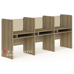 Escritorio de Computadora Moderno de Madera de Tres Plazas con Teclado para Estudiantes Escolares para Uso en el Aula de Computación - Product Image 6