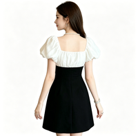 Robe Courte Femme à Col Carré et Manches Bouffantes, Color Block, Taille Haute, Coupe Trapèze, Robe de Soirée Courte, Robe Skater