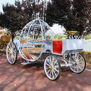Nuevas llegadas Cenicienta Carruaje de bodas Carruaje eléctrico Royal Horse Drawn Coach para uso turístico y de <span class=keywords><strong>alquiler</strong></span> - Product Image 2