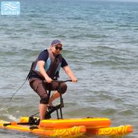 Vélo aquatique gonflable à ponton plat, un siège, cadre en aluminium avec tapis flottant avant, rapide pour parc aquatique, pliable, de Chine, Lumark