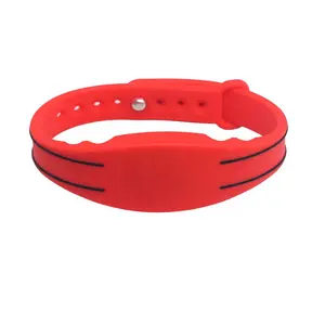 Free Sample Cheap Events 13.56MHz Adjustable NFC Waterproof RFID Silicone Wristbands For Men
