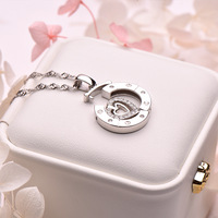 Collier de couple avec pendentif cœur séparable et combinable, nouveau modèle 2024, vente en gros, bijoux tendance, cadeau pour femmes et hommes