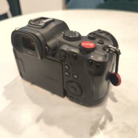 Appareil photo reflex numérique professionnel plein format d'occasion pour EOS R6 II avec capteur CMOS vidéo 4K et batterie au lithium
