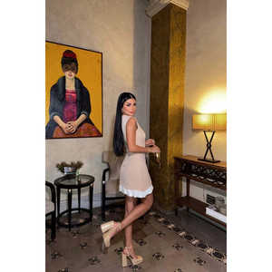 Robe de cocktail mini basique en crème - Product Image 1