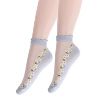Chaussettes courtes fines d'été en dentelle florale, chaussettes bateau à coupe basse, bas en soie glacée, soie de verre cristalline