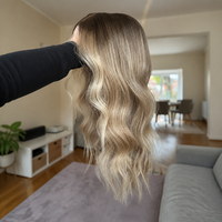 Perruque Lace Front Sans Colle Cheveux Humains Ombré Blond Balayage Racine Foncée Ondulée Densité 150% avec Baby Hair – Fournisseur Populaire