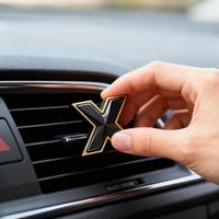 Diffuseur de parfum solide pour voiture en plastique, désodorisant personnalisé à clipser sur grille d'aération avec recharge d'huile essentielle, sans électricité