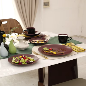 En septembre, nous présentons des articles de vaisselle personnalisables bicolores pour restaurants, ainsi que des articles de vaisselle en céramique et en poterie rustique pour la maison. - Product Image 6