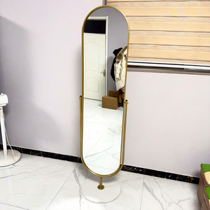 <span class=keywords><strong>Specchio</strong></span> da Terra Ovale Girevole di Lusso <span class=keywords><strong>con</strong></span> <span class=keywords><strong>Cornice</strong></span> in Metallo Dorato, Design Moderno e Durevole per Arredamento Casa - Product Image 2