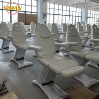 Table de massage électrique de luxe moderne en cuir synthétique, 3 moteurs, lit de soin cosmétique facial, commande au pied, salon de beauté, salle de sport