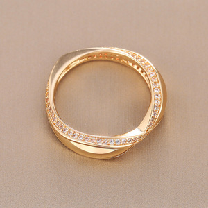 Anillo de Diamantes de Oro Amarillo para Mujer F521, Corte Brillante Redondo, Color G Natural, Anillo de Bodas - Product Image 6