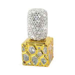 Mini flacon pulvérisateur de voyage incrusté de diamants de 10ml en <span class=keywords><strong>verre</strong></span> de luxe <span class=keywords><strong>oriental</strong></span> de style dubaï mat pour recharge de parfum et échantillon de toner - Product Image 5