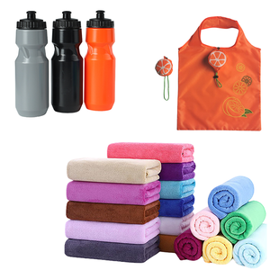 Borsa Sportiva Personalizzata con Kit Completo Include Asciugamano Bottiglia e Polsino <span class=keywords><strong>Regalo</strong></span> di Benvenuto <span class=keywords><strong>per</strong></span> Atleti - Product Image 2