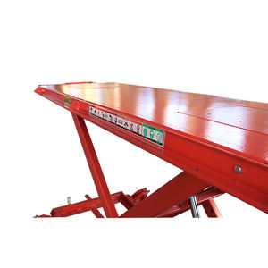 Elevador de Tijera para Motocicletas/Automóviles CHENTUO Yingkou CT601, Construcción de Acero, Capacidad de 800 kg, Certificado CE, Accionamiento Hidráulico de un Cilindro, 12 - Product Image 3