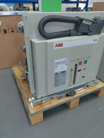 Disjoncteur à vide ABB VD4 VD4/P 12KV 17.5KV 24KV 630A 1250A 1600A 200A 3150A VCB Triphasé Intérieur Extractible Original