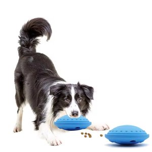 Nuovi Arrivi Personalizzati: Giocattolo Interattivo per Cani in Silicone Morbido, Ecologico, Moderno e Durevole, Palla da Masticare per Addestramento e Distribuzione di Crocchette - Product Image 2