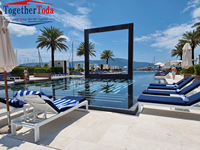 Chaise de plage pliable moderne et durable avec design imperméable pour une utilisation en extérieur à la plage, à la piscine et dans les hôtels