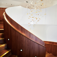 Escalier en colimaçon moderne et fiable en bois pour maison duplex compacte