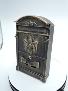 <span class=keywords><strong>Vintage</strong></span> tallado Villa Manor al aire libre Absolutamente hermoso buzón de correo de gran capacidad montado en la pared - Product Image 2