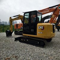 Excavator Mini Crawler 5.4 Ton Hampir Baru, Caterpillar305.5E2 Mesin Penggali Hidrolik untuk Pekerjaan Konstruksi dengan Mesin yang Berkinerja Baik.