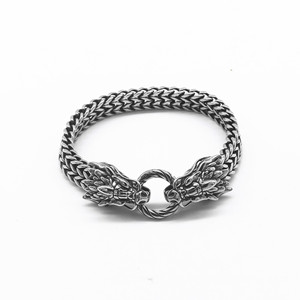 Yunnique Pulsera de cadena con cabeza de dragón de titanio, regalo unisex para parejas, joyería, diseño geométrico - Product Image 1