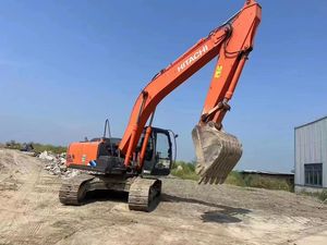 Excavatrice Hitachi 200 de 20 tonnes CE à vendre ZX200 en bon état, excavatrice japonaise d'origine à bas prix, mini excavatrice d'occasion - Product Image 3