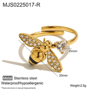 MICCI Juegos de Joyería de Acero Inoxidable que No se Deslustra con Aretes y Collares Delicados de Abeja para Mujer - Product Image 4