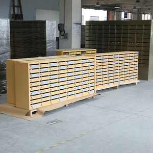 Boîte aux lettres murale à compartiments avec serrure en acier inoxydable pour usage commercial extérieur - Product Image 1