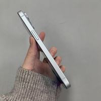 iPhone 15 Plus Usato Originale Sbloccato Versione Globale 6.7 Pollici Alta Qualità 6GB RAM/128-512GB ROM Batteria 4383mAh