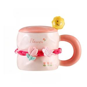 Tasse en céramique motif fleur avec couvercle et cuillère, Mug Tulipe au design raffiné, Tasse à eau pour filles, pour la maison, au niveau esthétique élevé - Product Image 1