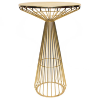 Table de meuble en fer et en métal coloré de bonne qualité, 20 meubles