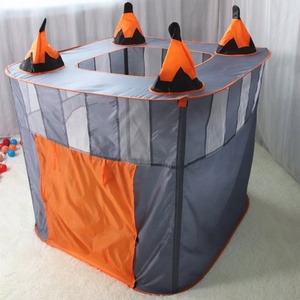 Carpa <span class=keywords><strong>de</strong></span> <span class=keywords><strong>Castillo</strong></span> <span class=keywords><strong>de</strong></span> <span class=keywords><strong>bruja</strong></span> para niños <span class=keywords><strong>de</strong></span> Halloween Diseño divertido Juguete deportivo grande y lindo para niños Juguete suave - Product Image 2