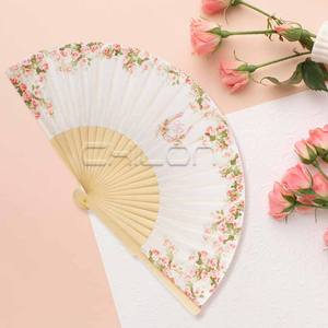 Custom <span class=keywords><strong>Wedding</strong></span> Party Props Estilo Chinês Vintage Folding Fan Handheld Dance para Home Decor Madeira Gravada para Casamento Festas - Product Image 3