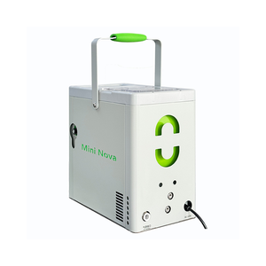 Machine de nettoyage à glace sèche Min Nova facile à utiliser, disponible pour le nettoyage des pièces de voiture et des accessoires intérieurs. - Product Image 1