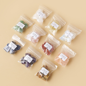 Piedras de Cristal Naturales al por Mayor, 2-3cm, 50g, Especímenes Minerales Curativos, Suministros para Aromaterapia y Manualidades - Product Image 1