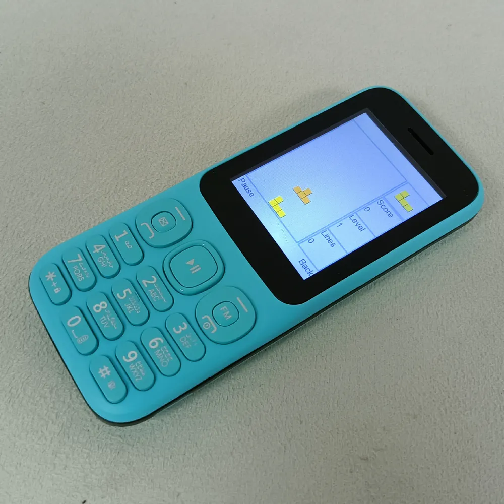 GSM נייד טלפון בskd פורמט מצב כפול CDMA מקלדת 300 טכנו רך טלפונים לוח גומי רם קול מדבר 2G טלפון