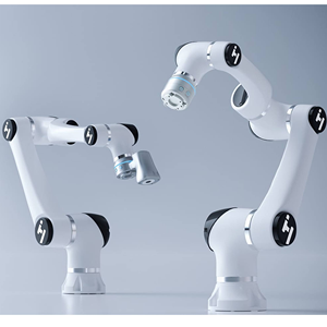 หุ่นยนต์ร่วมปฏิบัติงาน Huayan Robotics E03-Pro 6 แกน รับน้ำหนักได้ 4 กก. ระยะเอื้อม 590 มม. พร้อมระบบควบคุมในตัว ระบบ AI Vision ได้รับการรับรองมาตรฐาน CE รุ่นมินิ - Product Image 1