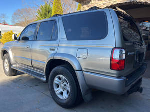 รถยนต์มือสองขายส่ง ปี 2001 รุ่น Limited AWD 4 ประตู SUV เบาะหนัง พวงมาลัยซ้าย กล้องมองหลัง ไฟหน้า LED - Product Image 2
