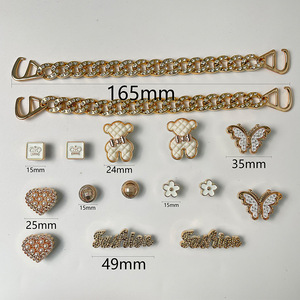 Rednote Ins <span class=keywords><strong>D</strong></span>écorations de chaussures Mignon dessin animé <span class=keywords><strong>Ours</strong></span> blanc Papillon <span class=keywords><strong>Boucle</strong></span> de chaussure Accessoires pour sabots Bling Designer Charms de chaussures - Product Image 6