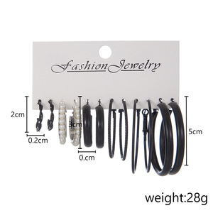 Bijoux fantaisie, ensemble de 6 paires de boucles d'oreilles noires en forme de C, clous de perles, design géométrique, pour femmes, à porter en soirée - Product Image 4