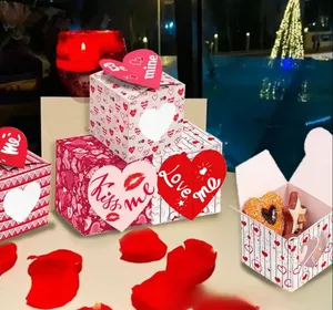 Kotak hadiah berbentuk hati dapat dilipat populer di Eropa dan Amerika, kotak kue motif cinta, kotak hadiah permen coklat Natal