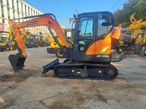 รถขุดขนาดเล็ก Develon DX60E พร้อมเครื่องยนต์และปั๊ม - กำลังขุดสูง ดีไซน์กะทัดรัด เหมาะสำหรับงานก่อสร้างและงานฟาร์ม - Product Image 5