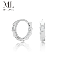 Boucles d'oreilles créoles Mylove personnalisées en argent sterling 925 plaqué or 18 carats avec zircon cubique géométrique en forme de jonction de bambou pour femme