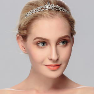 Nouvelle coiffe de mariée transfrontalière, couronne de princesse européenne en cristal, bandeau pour cheveux, bijoux de mariage, accessoires en strass, alliage - Product Image 2