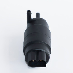 Sistema eléctrico de carrocería de 12/24 voltios, bomba de lavado, Motor de pulverización de parabrisas 61661380066 8693121 - Product Image 1