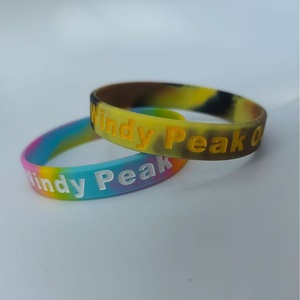 Bracelets en silicone personnalisables de haute qualité, écologiques, imprimés à l'enscre, avec motif drapeau national, promotionnels - Product Image 3